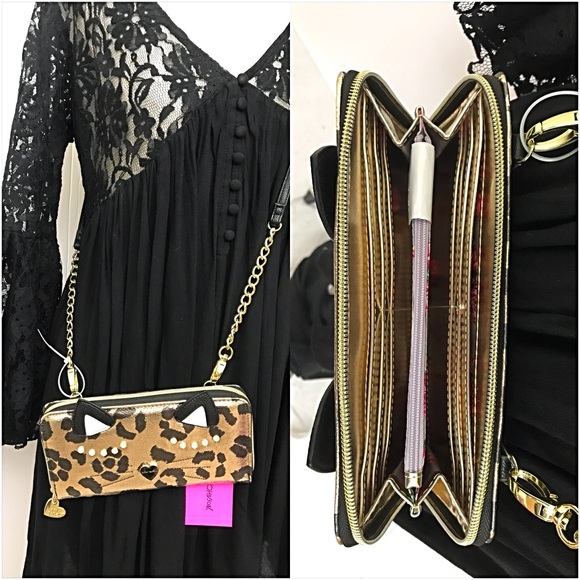 NWT Betsey Johnson Cheetah Kitty Crossbody Wallet - Picture 3 of 7